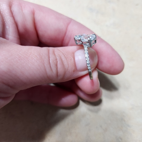 Swarovski Souls Attract Ring - Picture 2 of 4